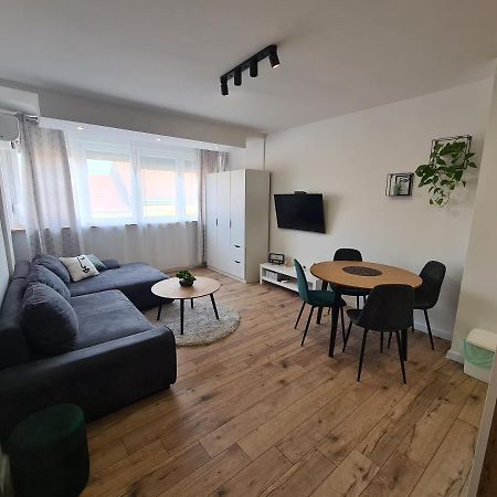 Apartman Id Donji Miholjac Buitenkant foto