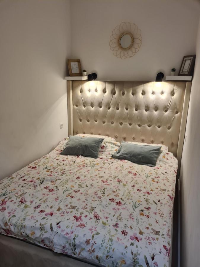 Apartman Id Donji Miholjac Buitenkant foto